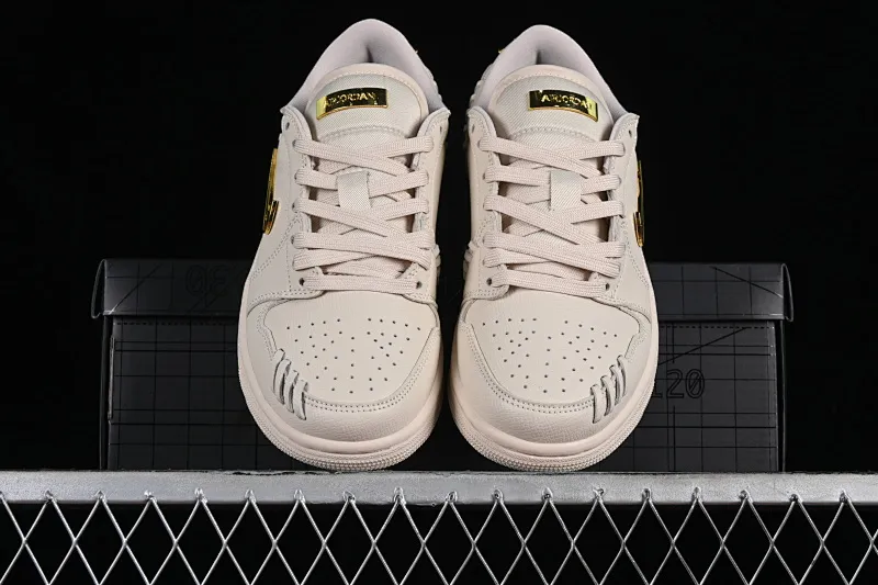 All categories Air Jordan Jordan series basketball shoes Air Jordan 1 Low Air Jordan 1 Low "Method of Make" AJ1 Joe 1 white gold low-top cultural and leisure sports shoes FN5032-200